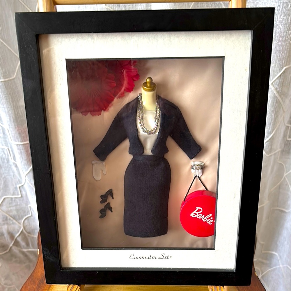 BARBIE Limited Edition Fashion Frame—Commuter Set, From the Year 2003